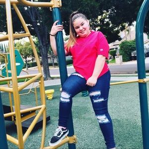 Meet your Posher, Madison